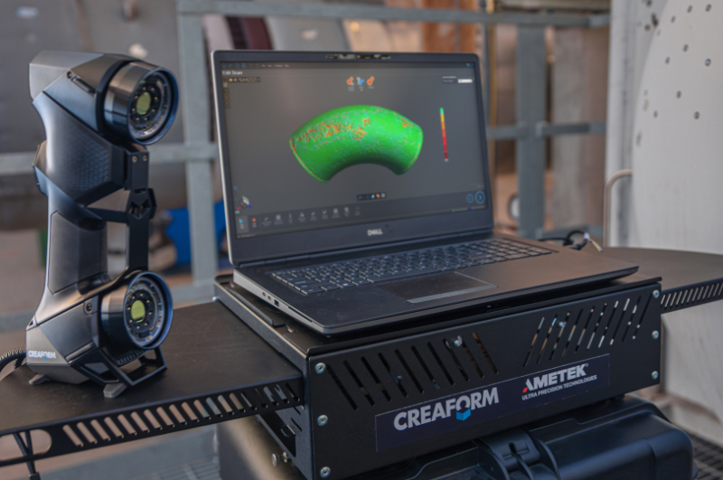 Creaform portable workstation with a laptop and a portable 3D scanner on it